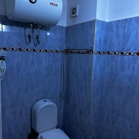 Shehu Apartmens Appartamento